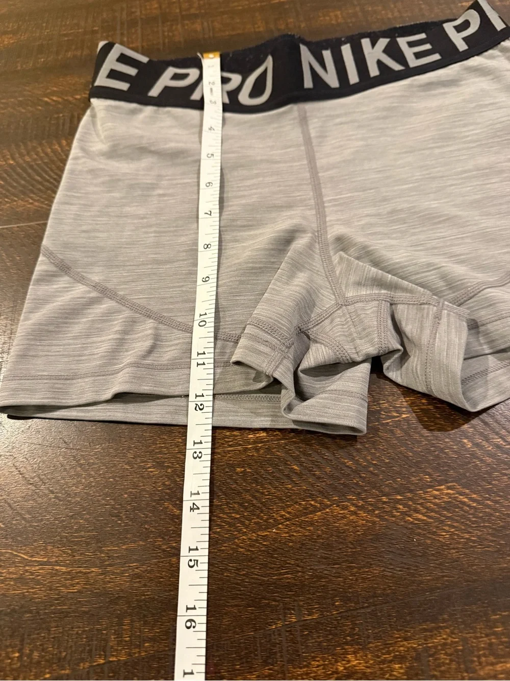 Nike Pro Dri-FIT Gray Compression Shorts Size Large Athletic Training
